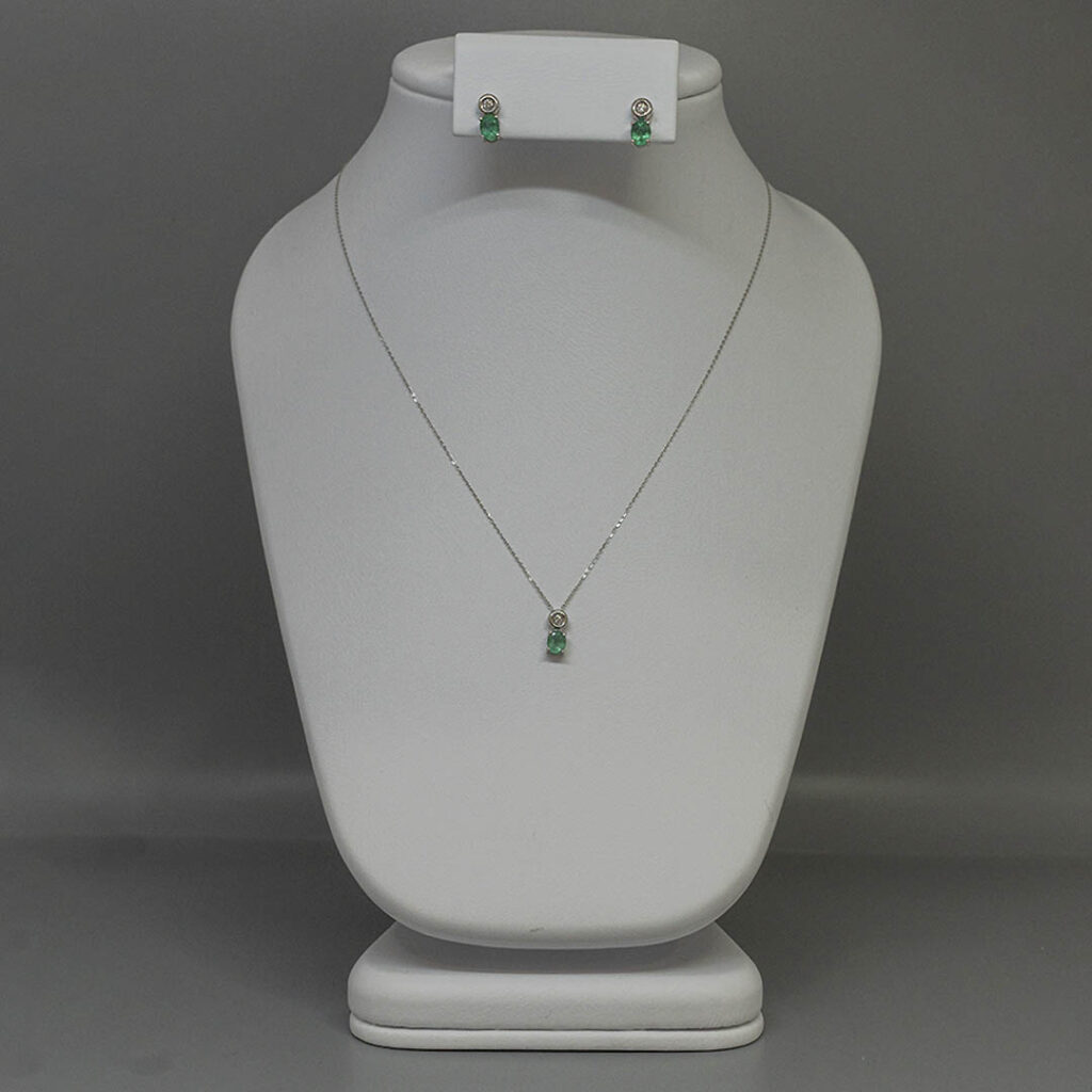 Cadena con dije Esmeralda y Diamante Colombian Emerald Investments